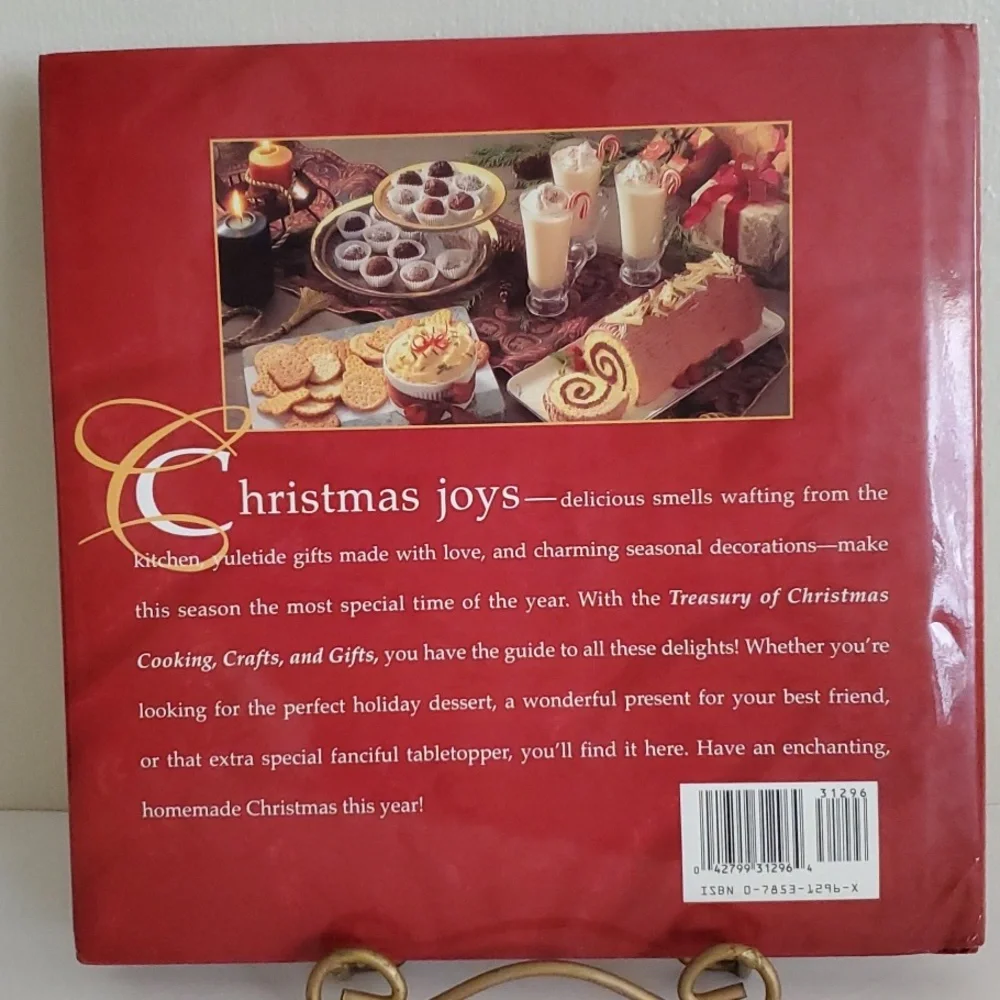 Christmas Cooking Crafts and Gifts Cookbook